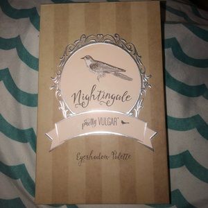 Pretty Vulgar Nightingale Eyeshadow palette